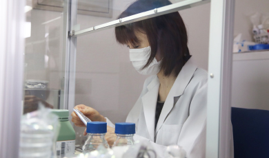 品質管理室（品質管理スタッフ）: 室長 村上智子