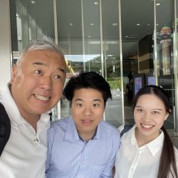 スリーショット